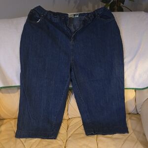 Women Dark Blue Denim Jeans ✨️SIZE 18W✨️